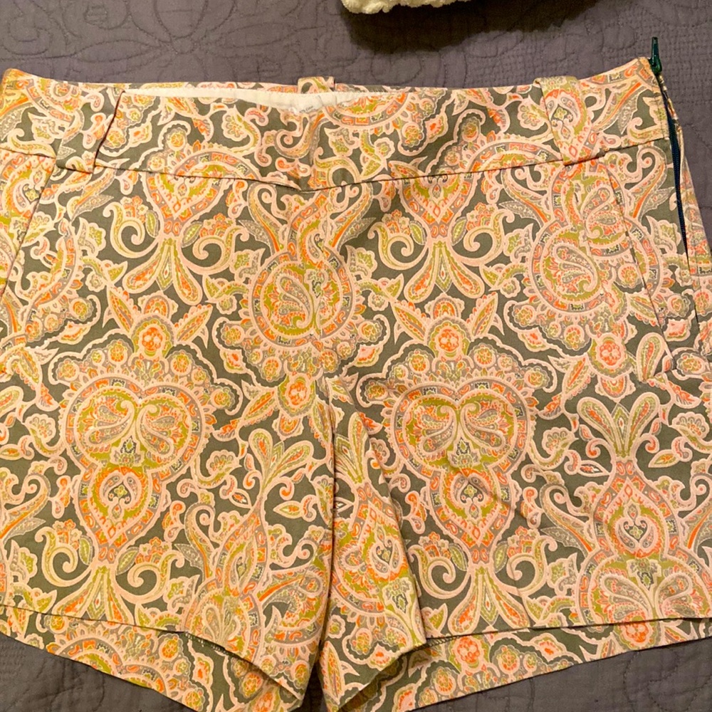 Jcrew  ladies shorts. Size 6 “Stretch”
